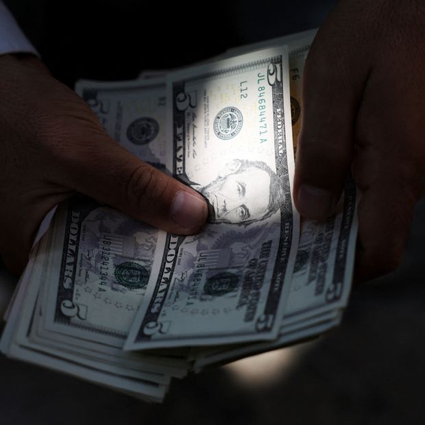 Dólar